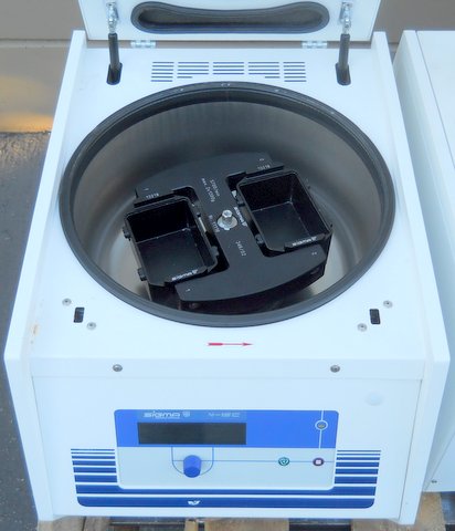 4-15C Benchtop Centrifuge