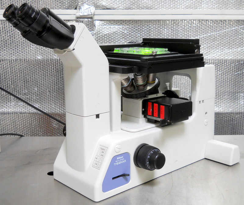 Eclipse TE200 Inverted Fluorescence Research Microscope