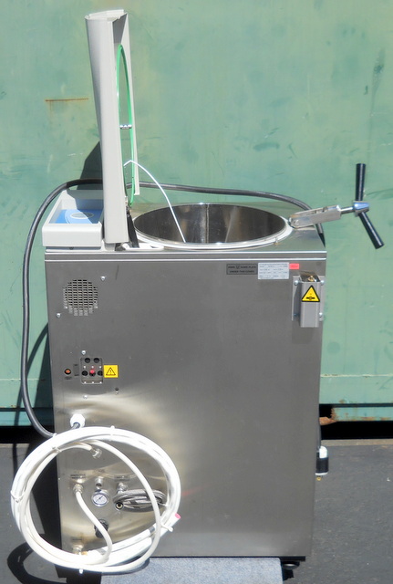 3870ELVC Autoclave / Steam Sterilizer 208 Volt