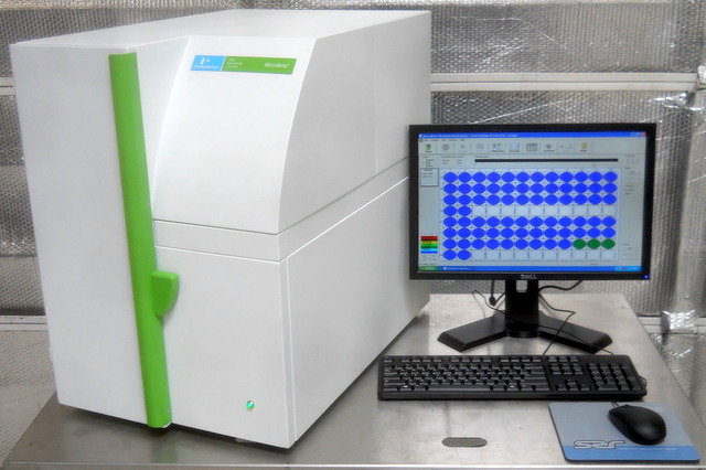 2450 MicroBeta2 Microplate Counter