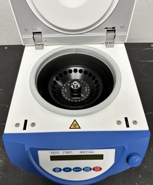 2405-37 Refrigerated Microcentrifuge