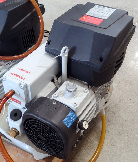 SOGEVAC SV40BI Vacuum Pump