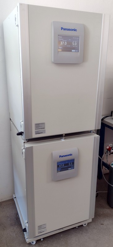 Cell-IQ MCO-170AICUV-PA Dual-Chamber Air-Jacketed CO2 Incubators
