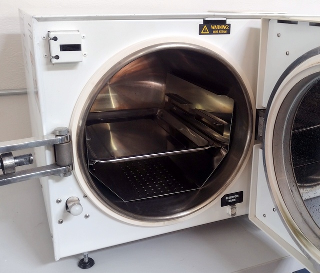 SterileMax Benchtop Autoclave / Steam Sterilizer